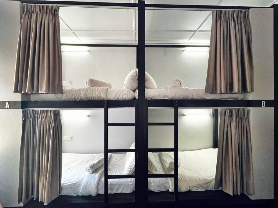 Bunk Puteh Homestay 瓜拉丁加奴 外观 照片
