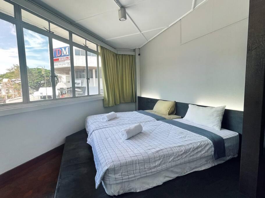 Bunk Puteh Homestay 瓜拉丁加奴 外观 照片